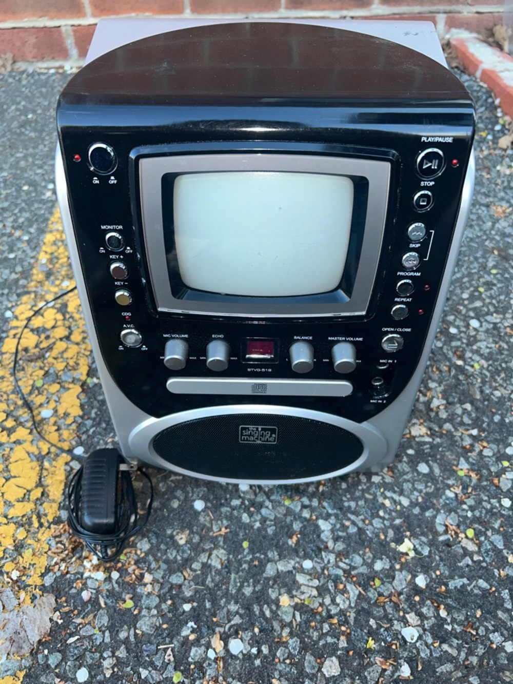 Vintage Black and Silver Karaoke System ( Comes with Wire)